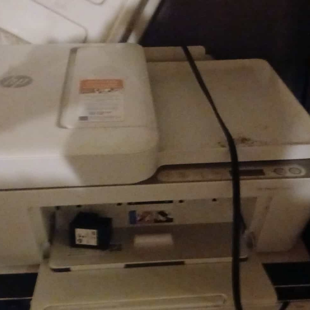 HP White Multifunction Printer